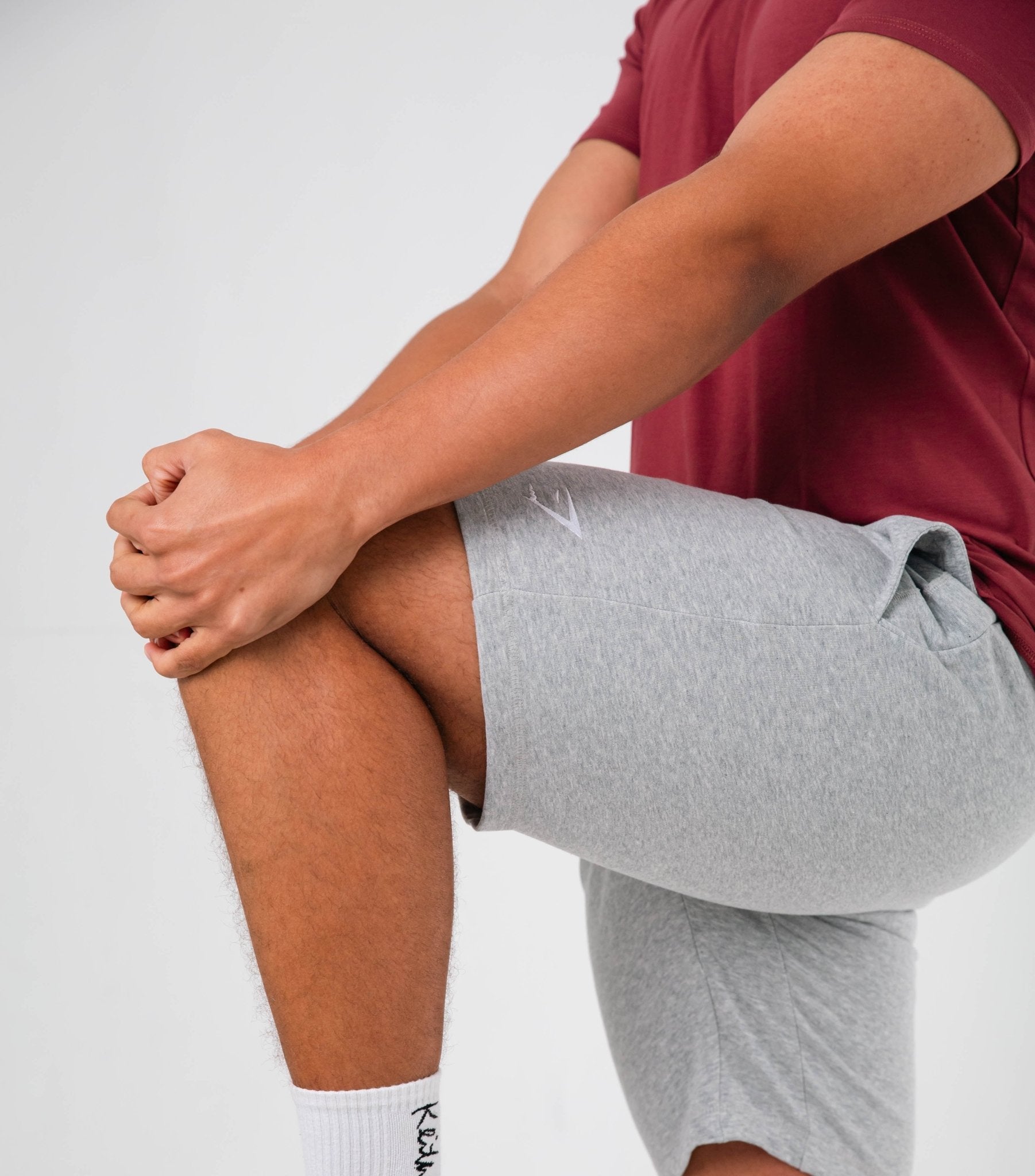 Gymshark Grey Crest 9" Shorts - GYM THREADS