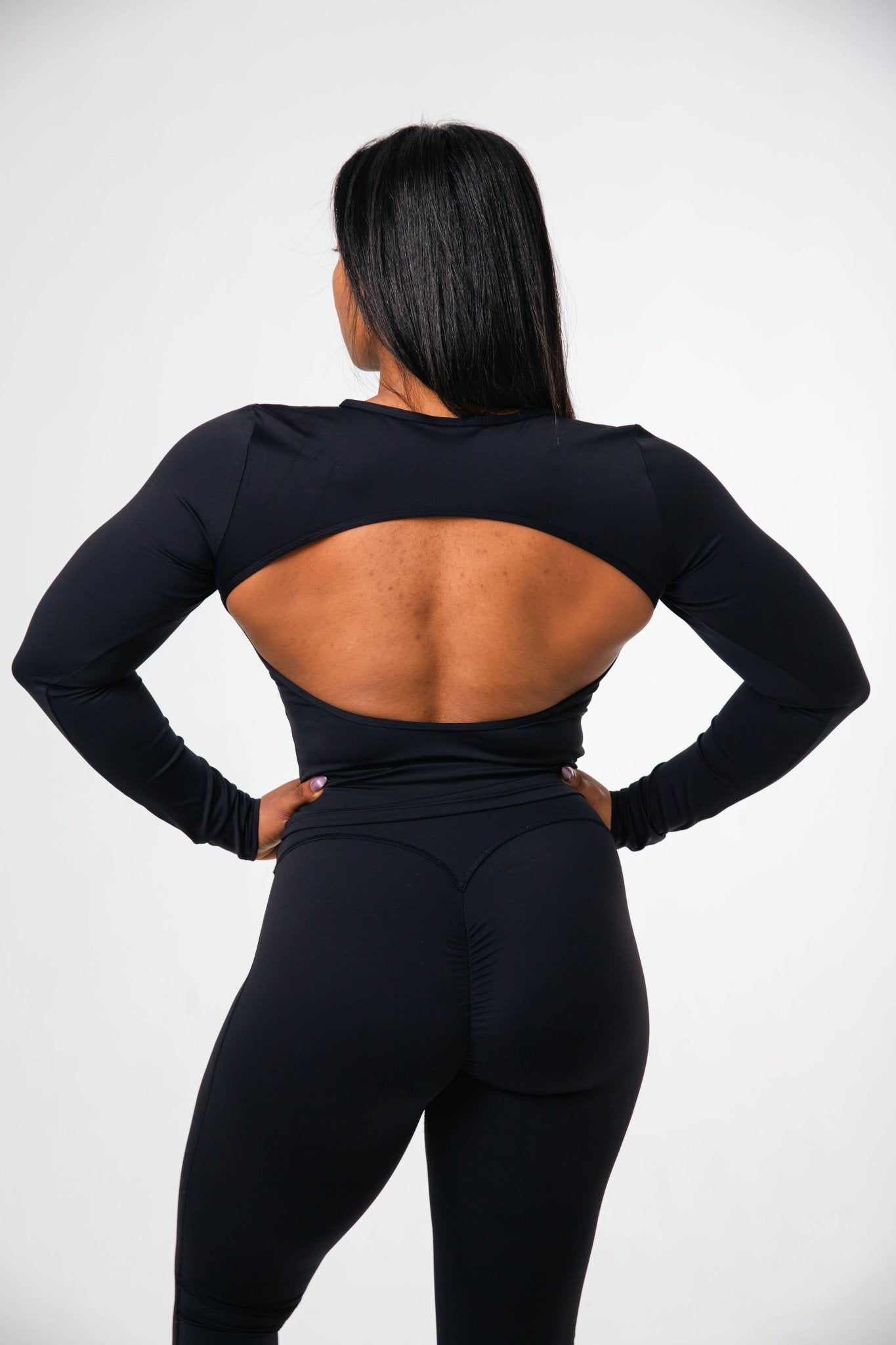 Gymshark Black Everyday Open Back Long Sleeve Top - GYM THREADS