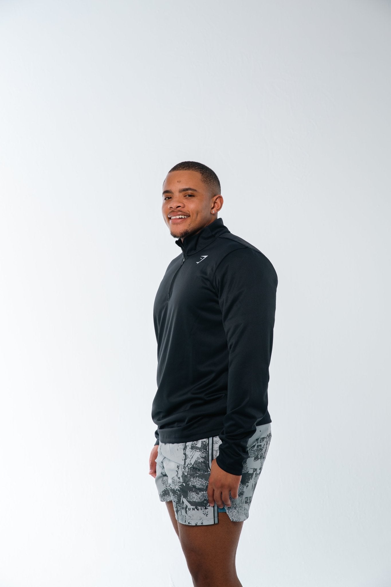 Gymshark Black Running Dept Quarter Zip - GYM THREADS