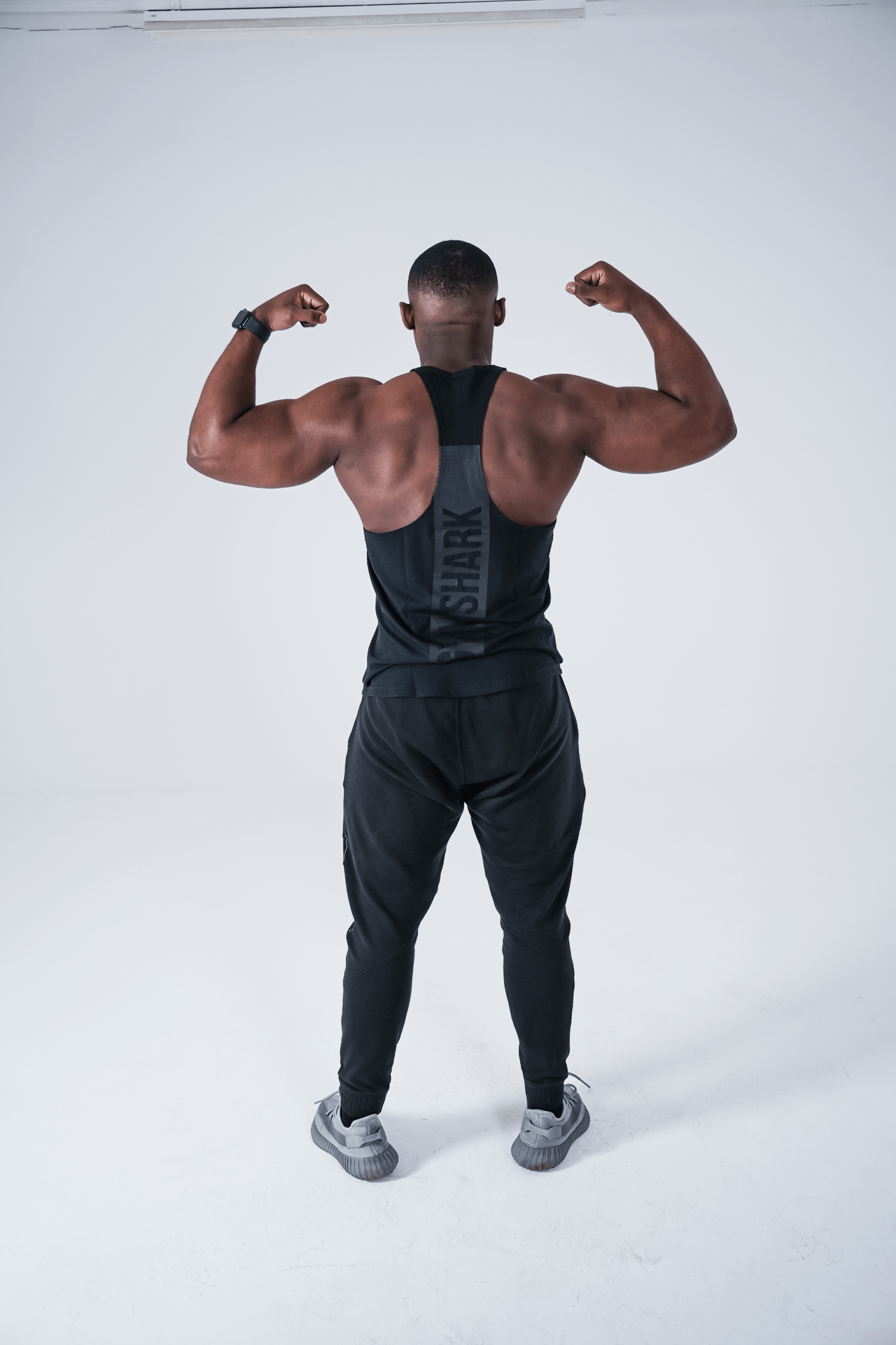 Gymshark Bold Black Stringer - GYM THREADS