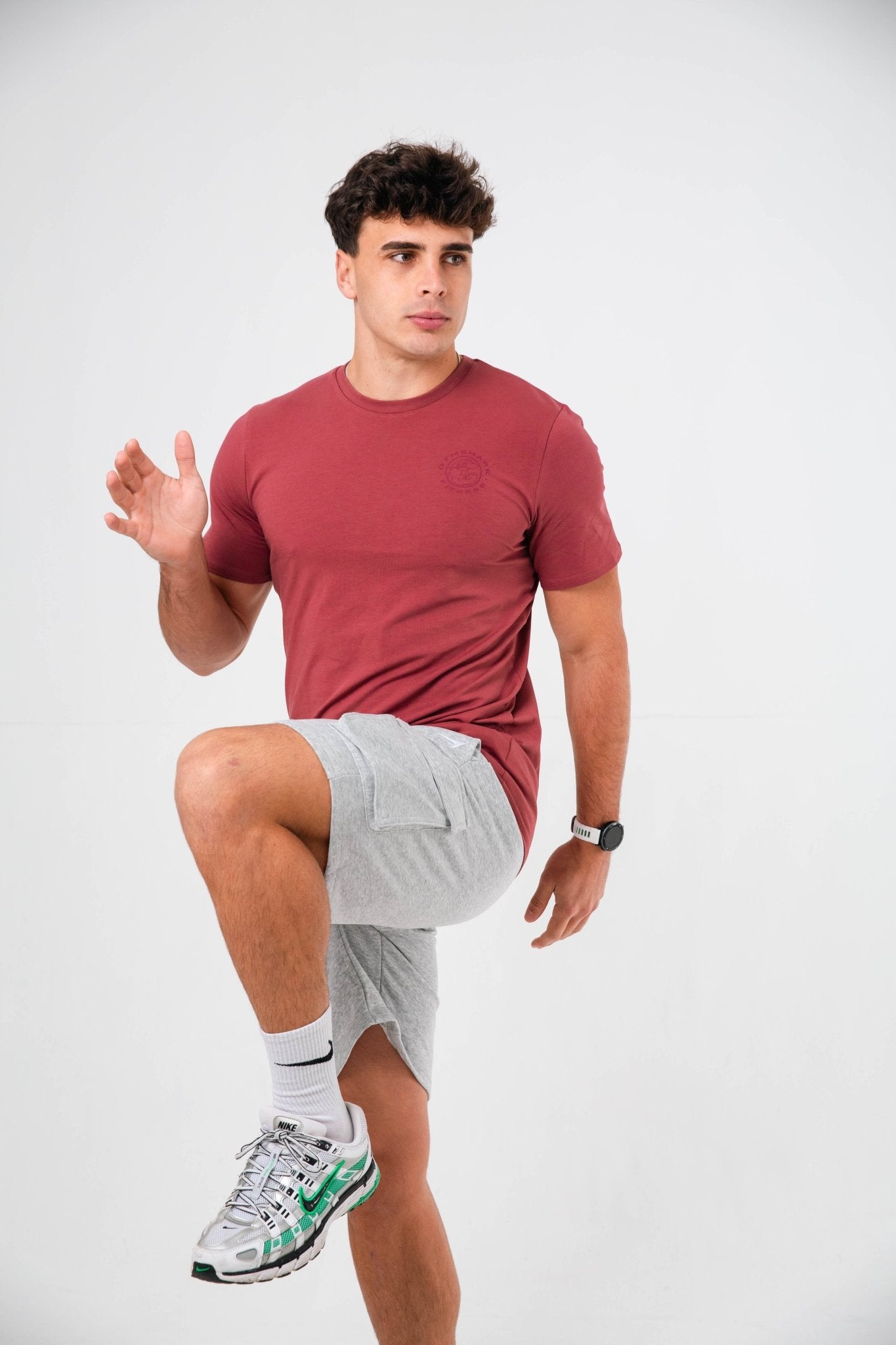 Gymshark Grey Crest Cargo 7" Shorts - GYM THREADS