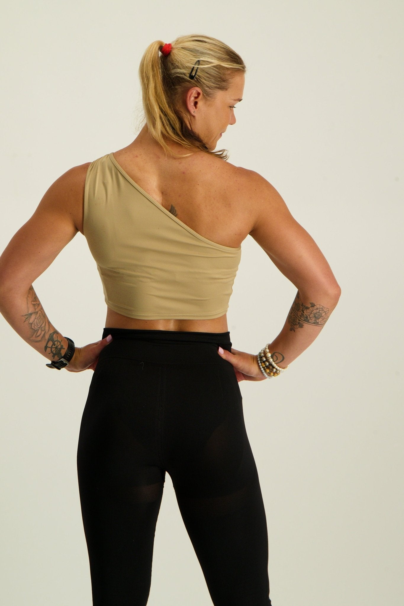 Gymshark Training One Shoulder Ruched Tank - Deep Fawn Brown - GYM THREADS