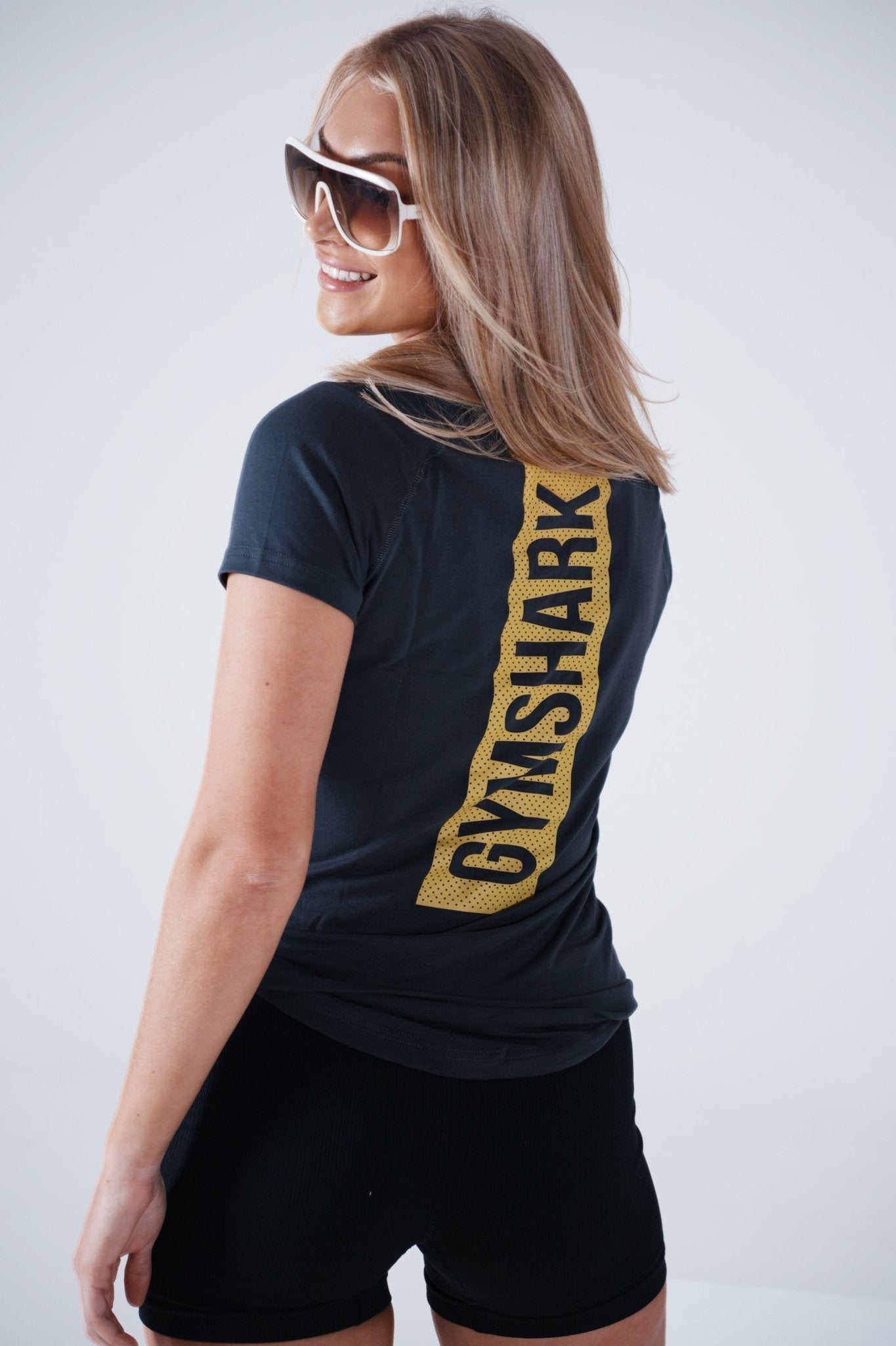 Gymshark Unisex Bold Onyx Grey Tee - GYM THREADS