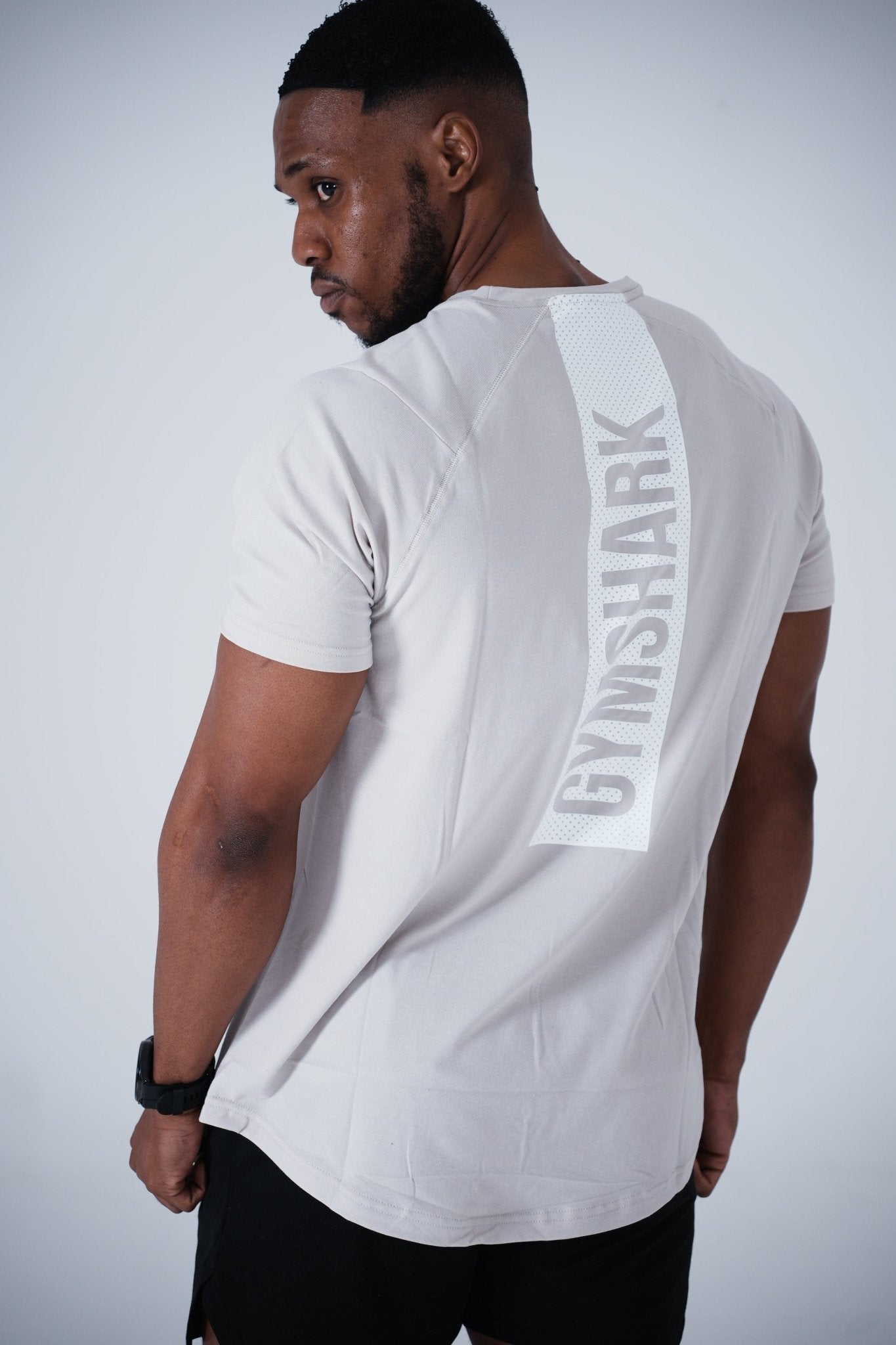 Gymshark Unisex Bold Pebble Grey Tee - GYM THREADS