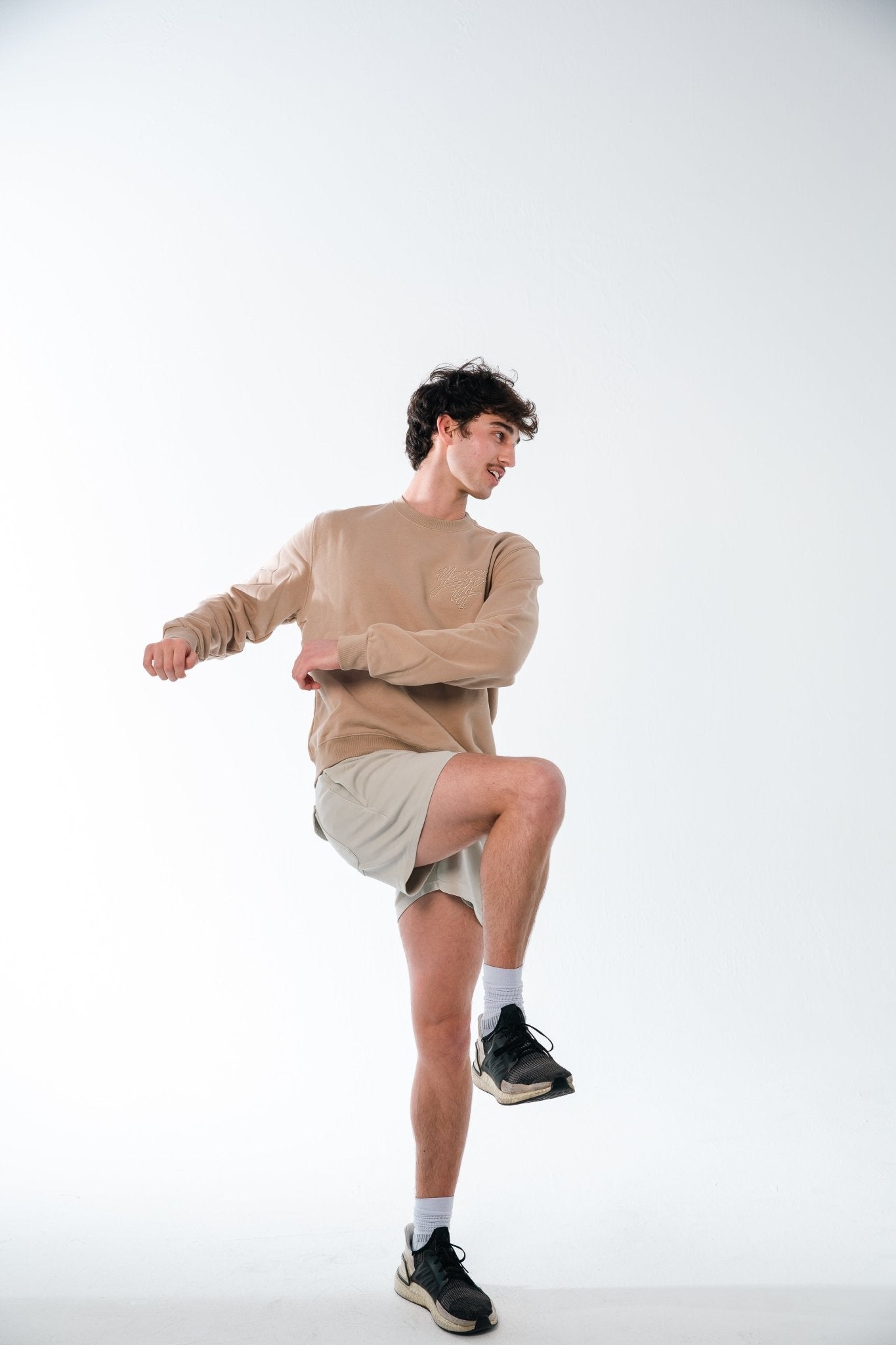 YoungLa Brown Sweater - GYM THREADS